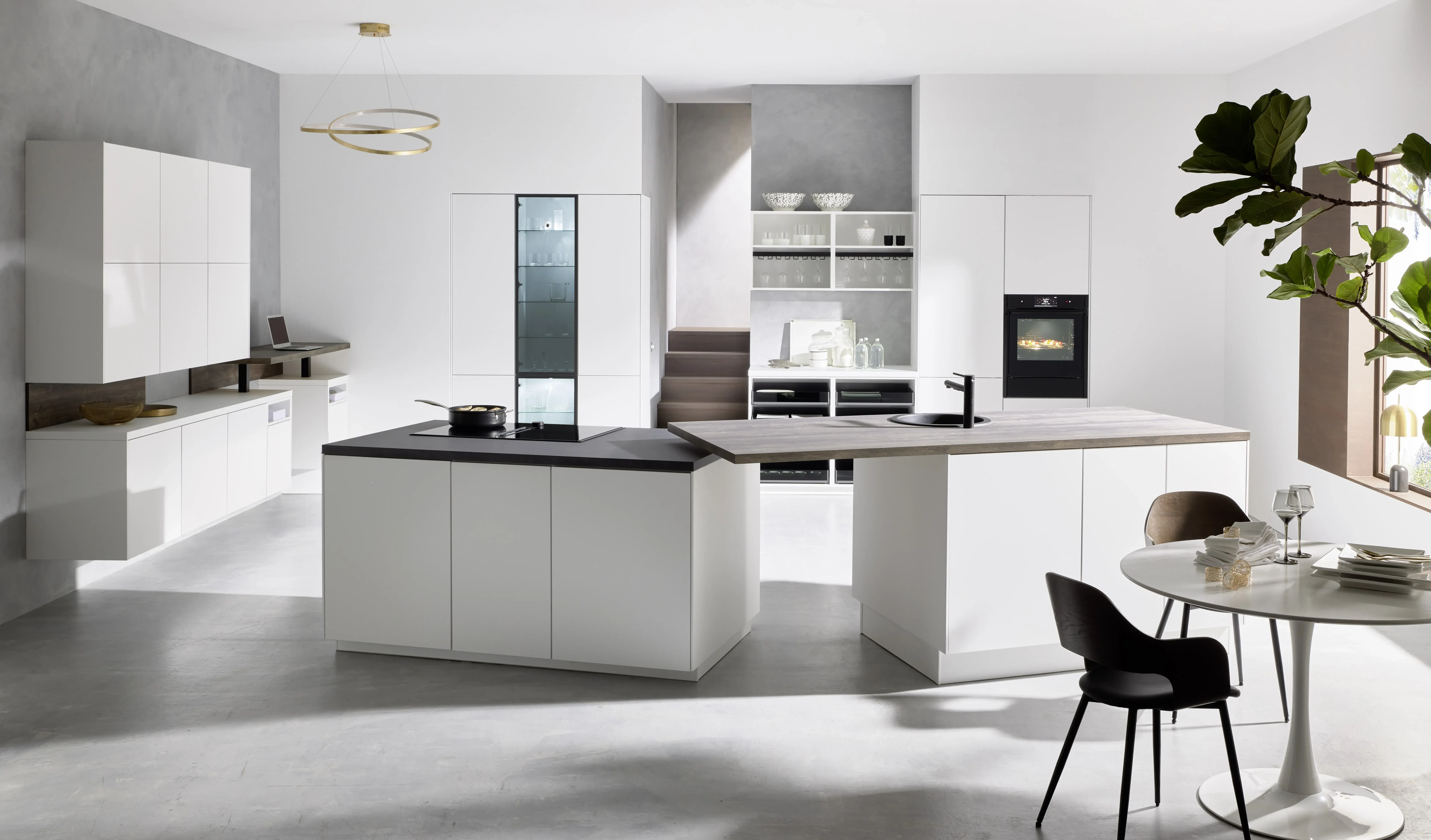 Nobilia-Küche in Alpinweiß